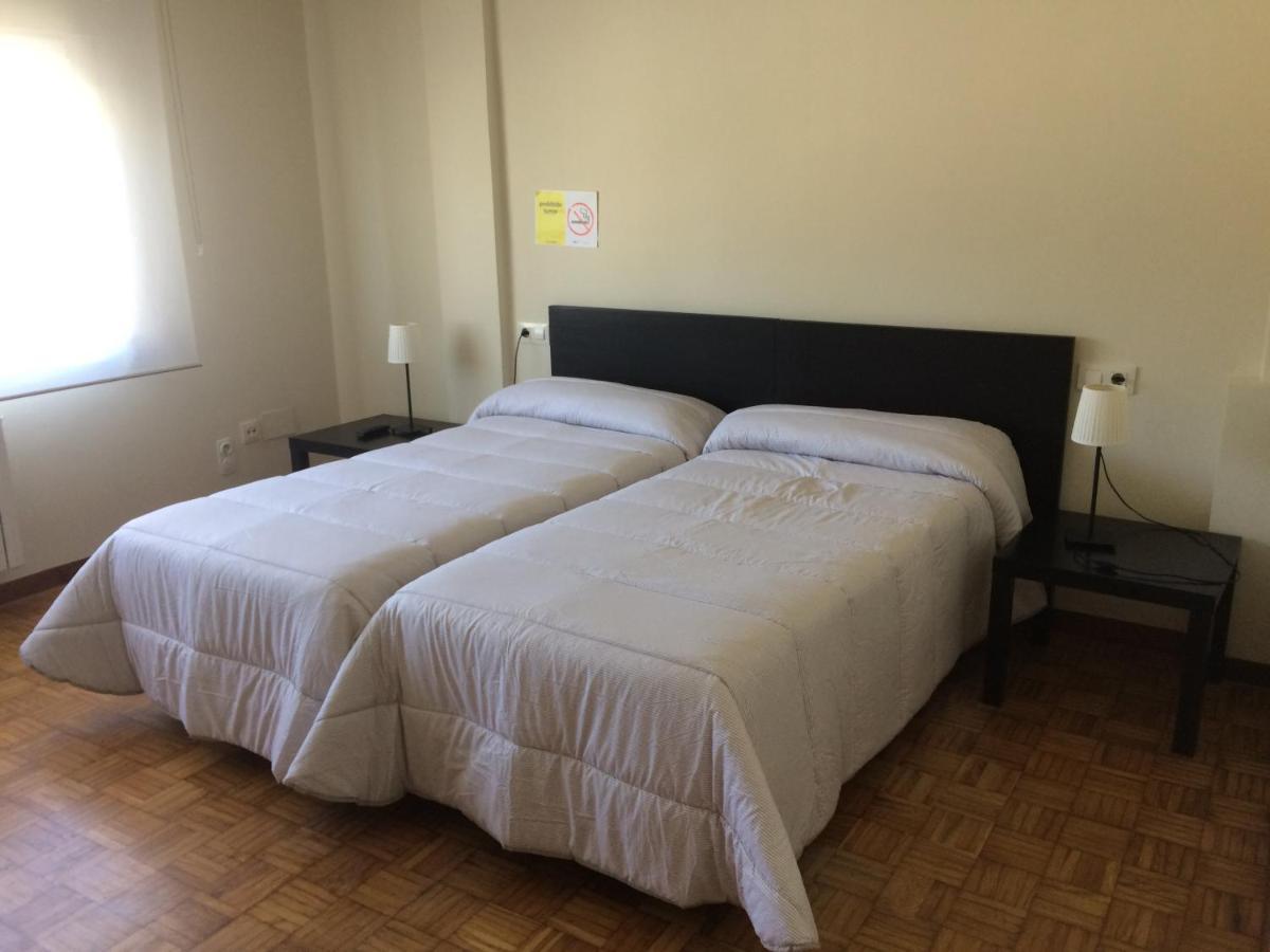 Pension Avenida Педрусо Экстерьер фото