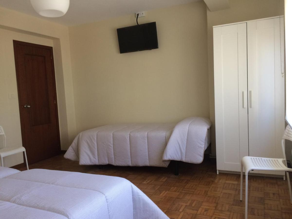 Pension Avenida Педрусо Экстерьер фото