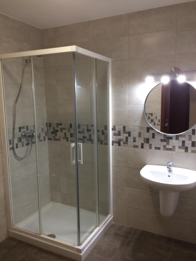 Pension Avenida Педрусо Экстерьер фото