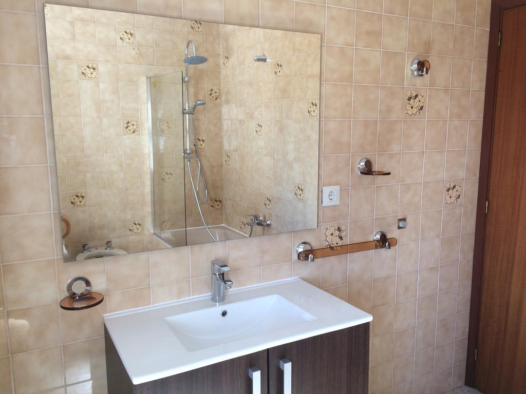 Pension Avenida Педрусо Экстерьер фото